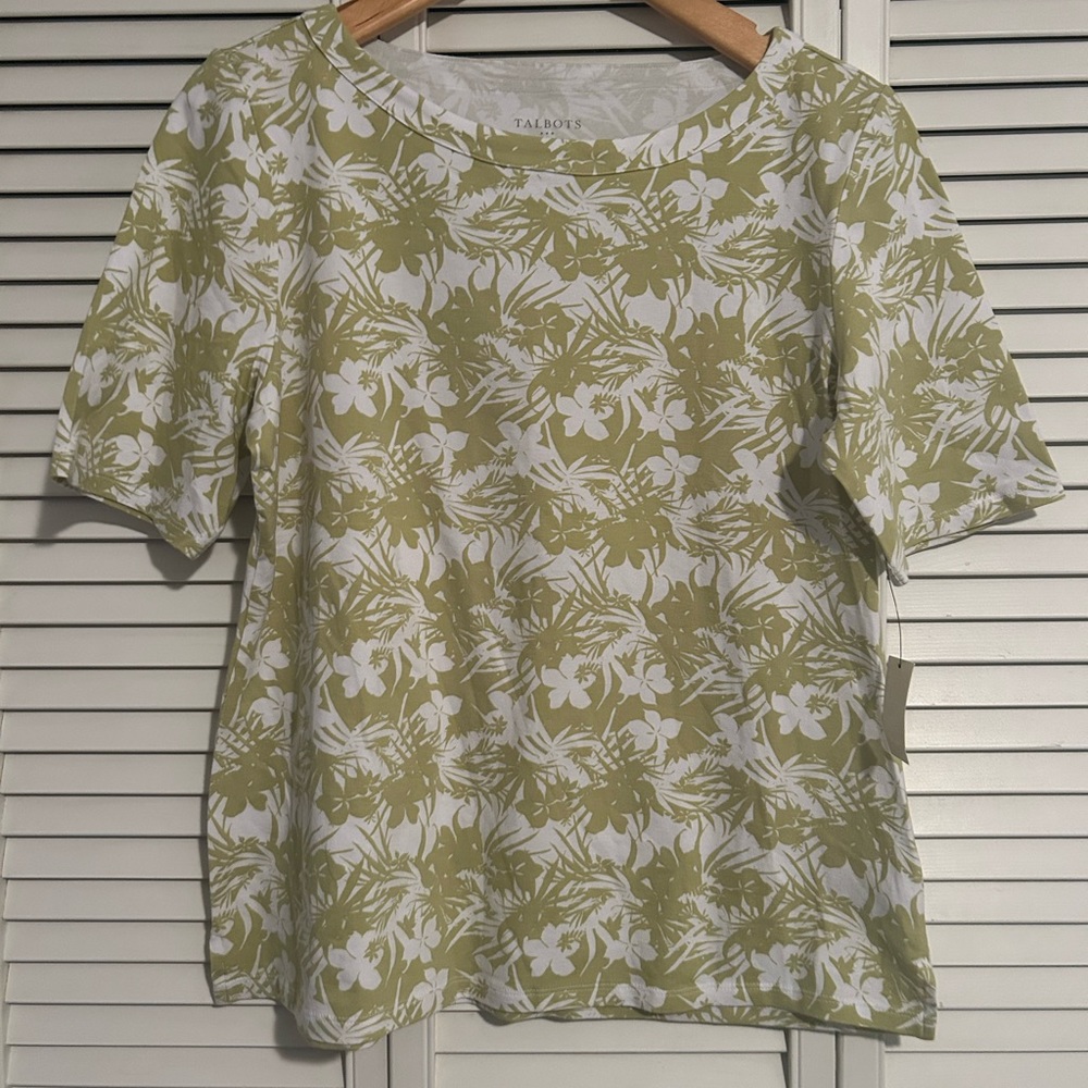Talbots Women’s shirt NWT XL